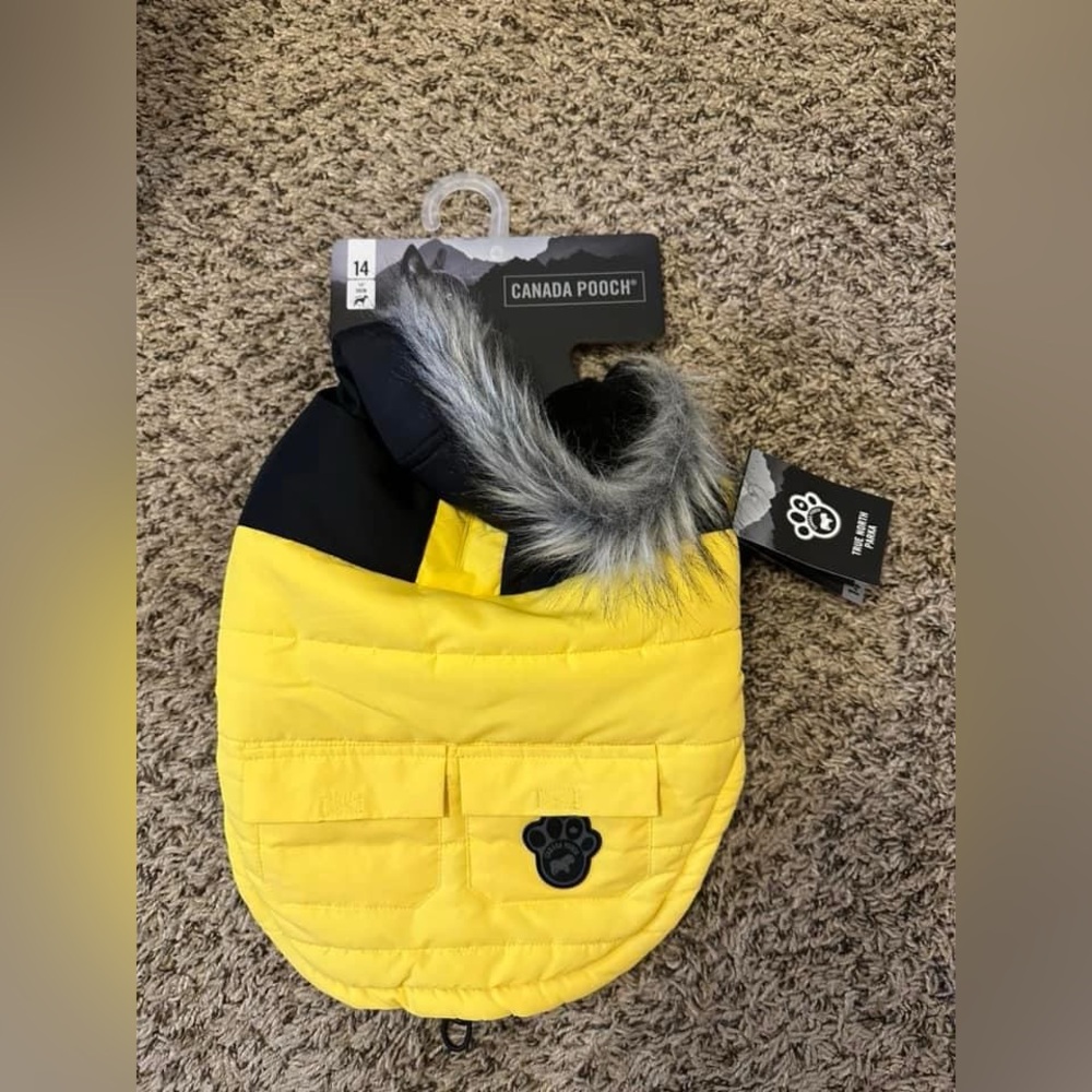 Canada Pooch Dog Winter Coat